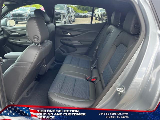 new 2025 Buick Envista car, priced at $26,924