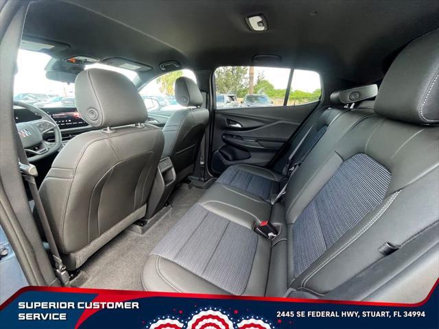 new 2025 Buick Envista car, priced at $26,924