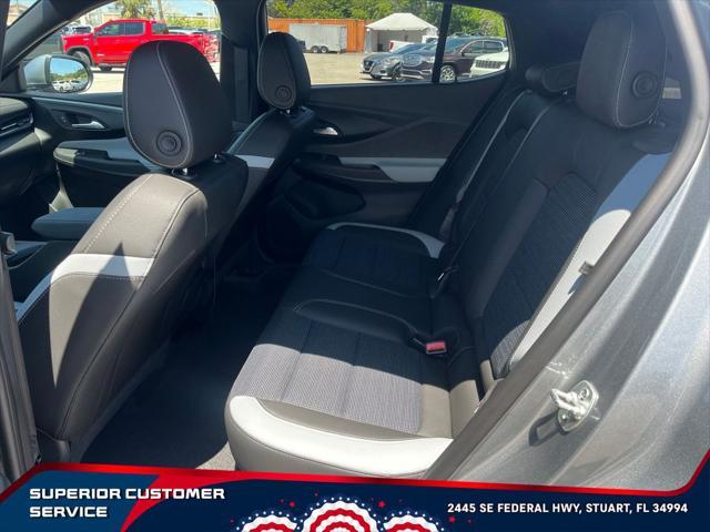 new 2025 Buick Envista car, priced at $26,592