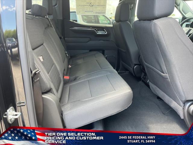new 2025 GMC Sierra 1500 car, priced at $42,004