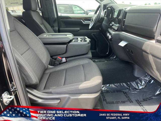 new 2025 GMC Sierra 1500 car, priced at $42,004