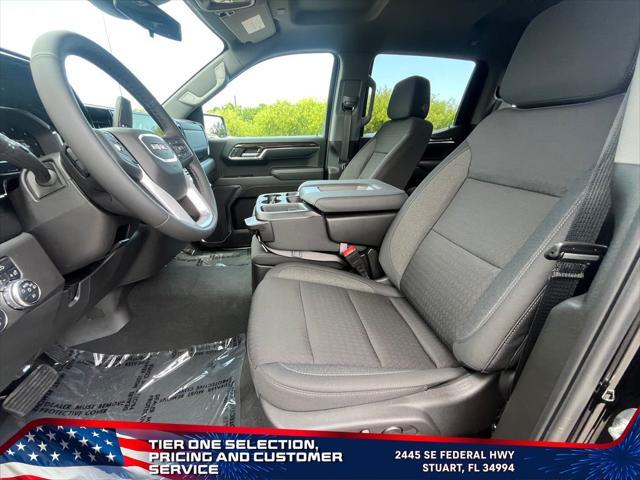 new 2025 GMC Sierra 1500 car, priced at $42,004