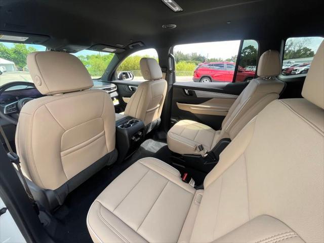 new 2025 Buick Enclave car, priced at $48,195