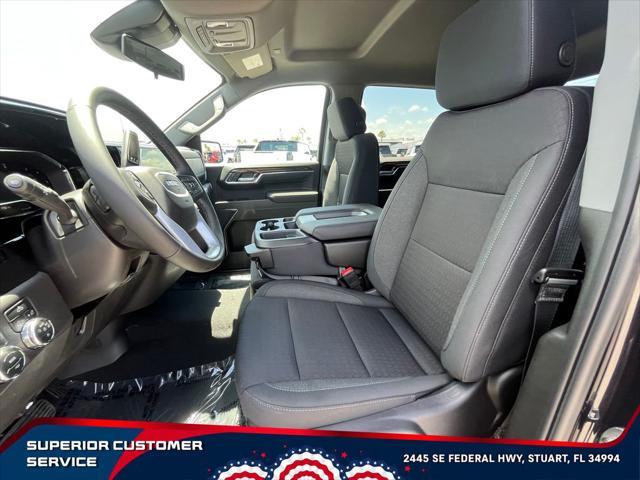 new 2025 GMC Sierra 1500 car, priced at $45,279