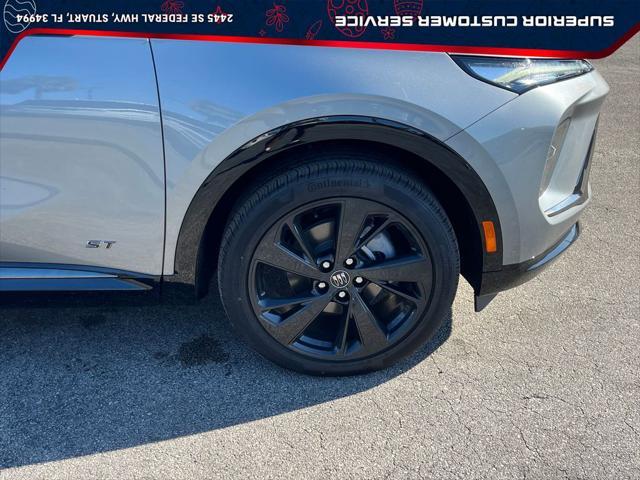 new 2025 Buick Envision car, priced at $40,345
