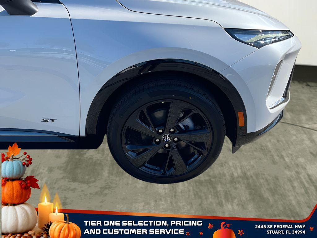 new 2025 Buick Envision car, priced at $38,410