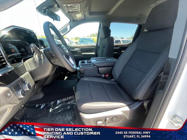 new 2025 GMC Sierra 1500 car, priced at $40,021
