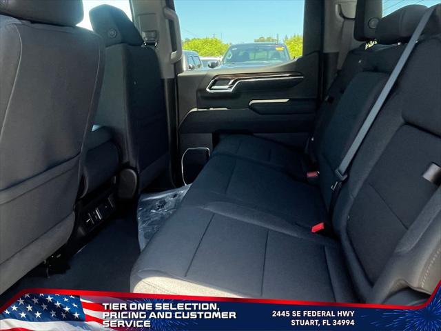 new 2025 GMC Sierra 1500 car, priced at $40,021