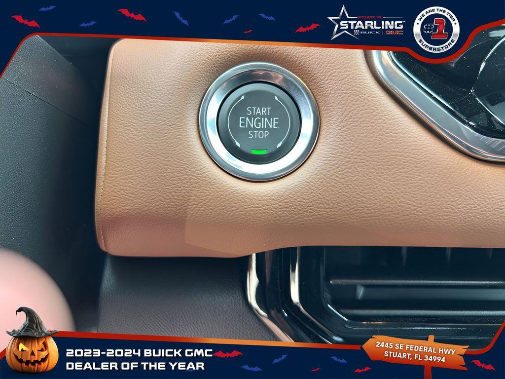 new 2025 GMC Canyon car, priced at $46,185