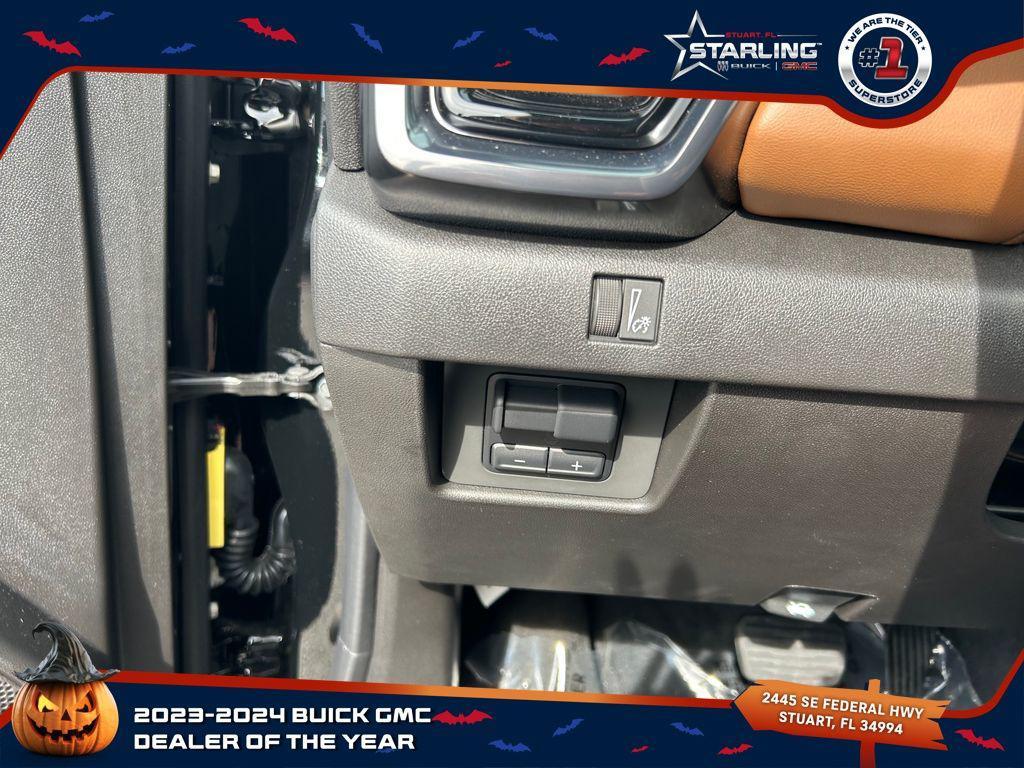 new 2025 GMC Canyon car, priced at $46,185