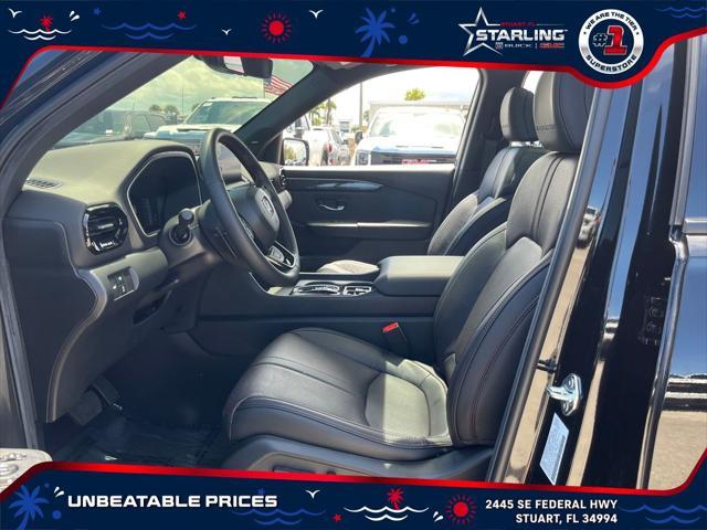 used 2025 Honda Pilot car, priced at $50,999