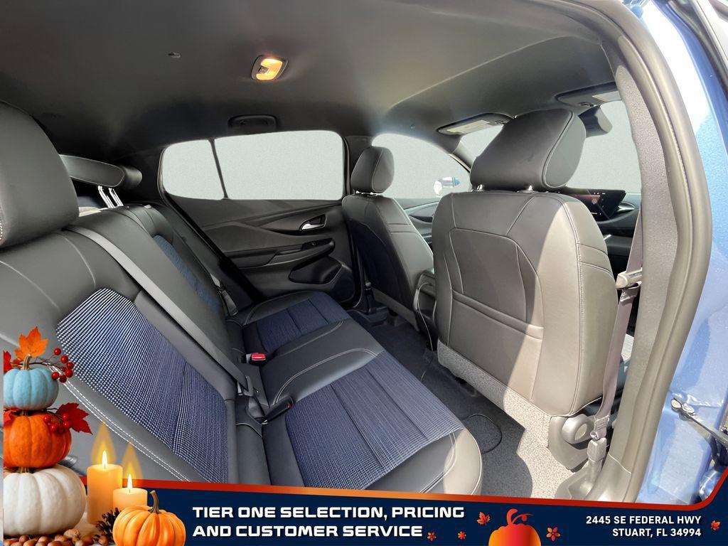 new 2025 Buick Envista car, priced at $24,625