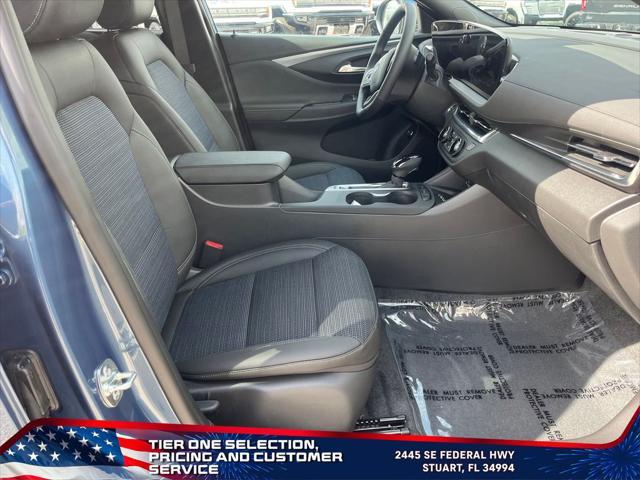 new 2025 Buick Envista car, priced at $27,174
