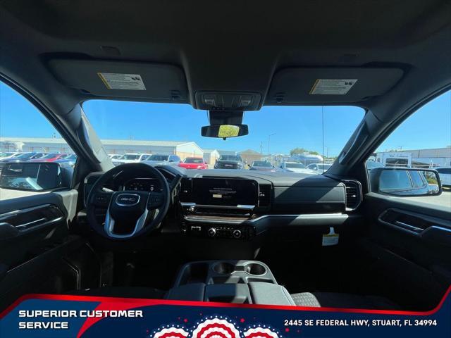 new 2025 GMC Sierra 1500 car, priced at $39,299