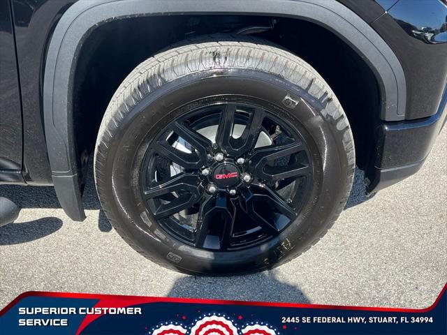 new 2025 GMC Sierra 1500 car, priced at $39,299