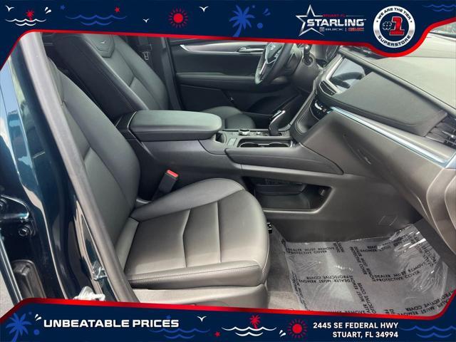 used 2025 Cadillac XT5 car, priced at $40,500