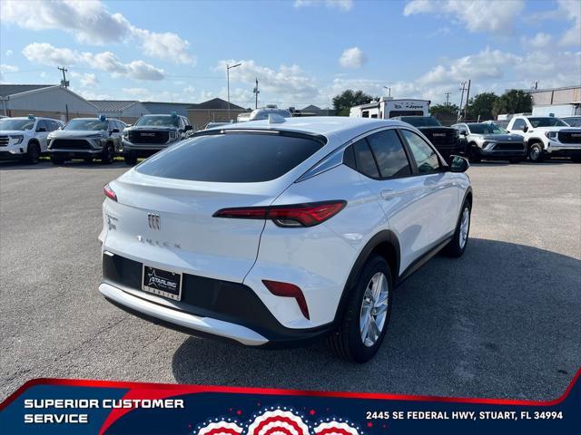 new 2025 Buick Envista car, priced at $26,098