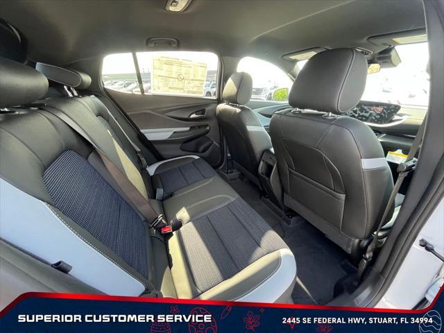 new 2025 Buick Envista car, priced at $26,848