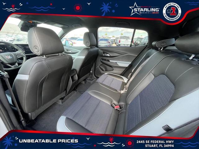 new 2025 Buick Envista car, priced at $26,098