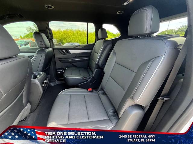 used 2025 Buick Enclave car, priced at $41,900