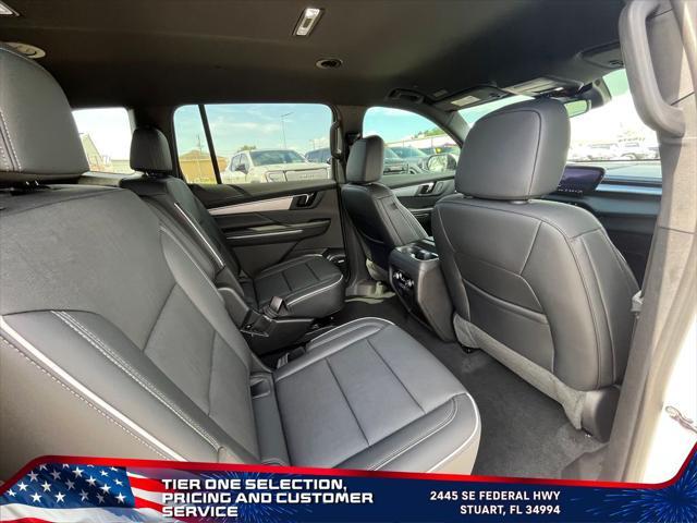 used 2025 Buick Enclave car, priced at $41,900