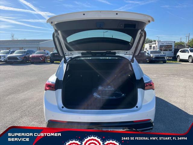 new 2025 Buick Envision car, priced at $40,565
