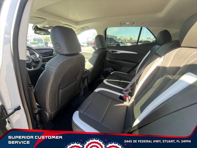 new 2025 Buick Envision car, priced at $40,565