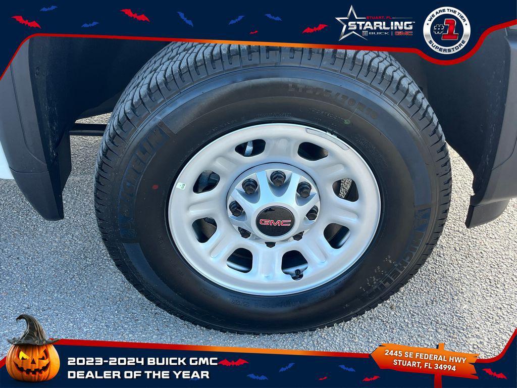 new 2026 GMC Sierra 2500 car, priced at $56,625