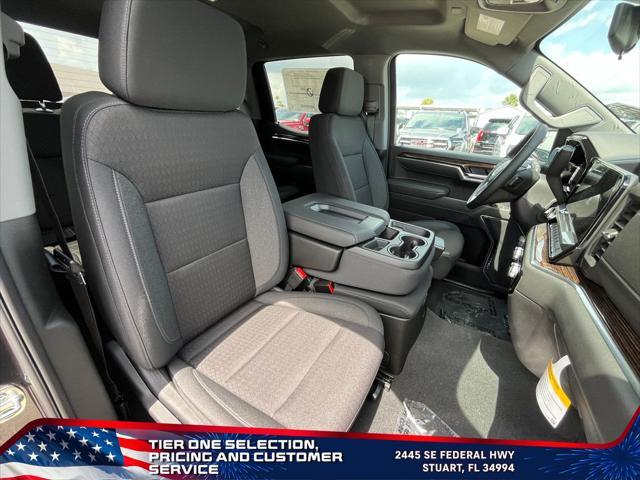 new 2025 GMC Sierra 1500 car, priced at $41,054