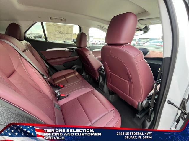 new 2025 Buick Envision car, priced at $41,067