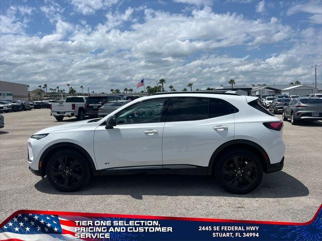 new 2025 Buick Envision car, priced at $41,067