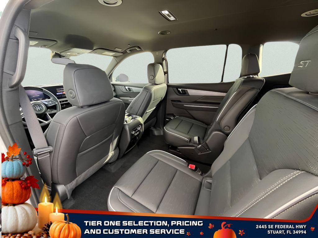 new 2025 Buick Enclave car, priced at $48,370