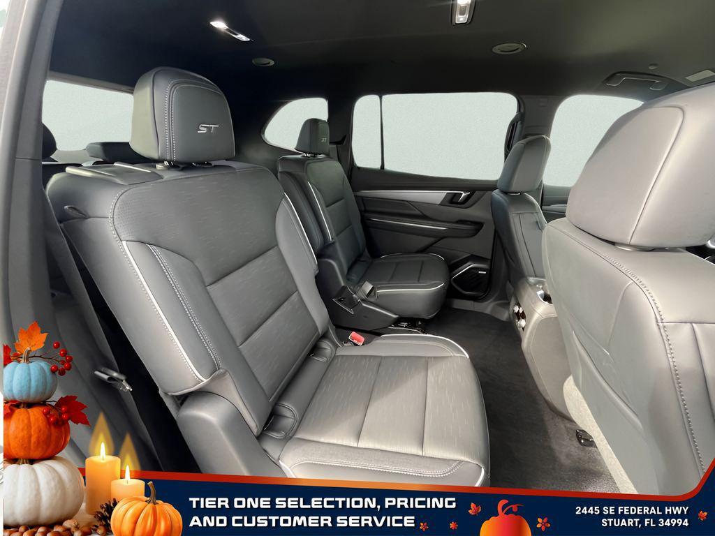 new 2025 Buick Enclave car, priced at $48,370