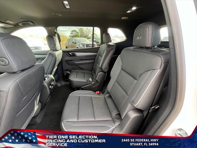 new 2025 Buick Enclave car, priced at $52,870