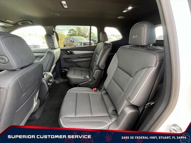 new 2025 Buick Enclave car, priced at $50,870