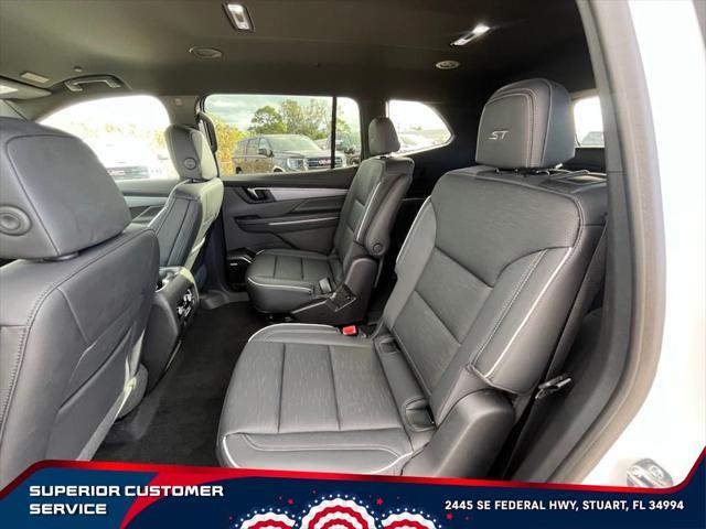 new 2025 Buick Enclave car, priced at $50,370