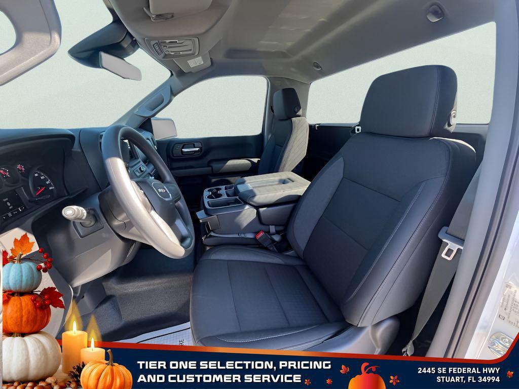 new 2025 GMC Sierra 1500 car, priced at $30,204