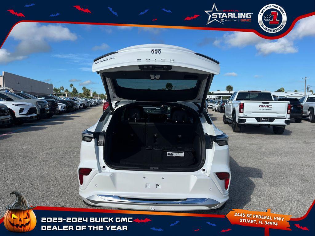new 2025 Buick Envista car, priced at $32,271