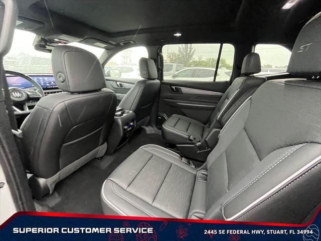 new 2025 Buick Enclave car, priced at $51,346