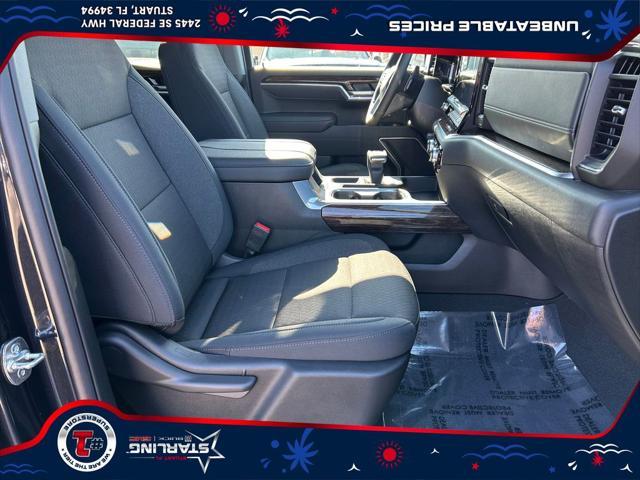 new 2025 GMC Sierra 1500 car, priced at $45,630