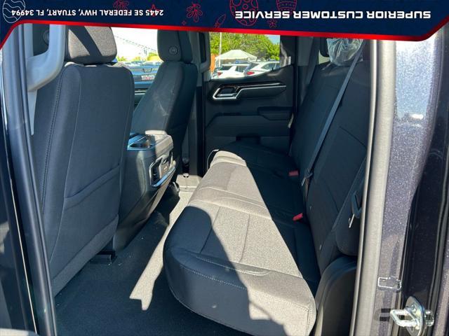 new 2025 GMC Sierra 1500 car, priced at $44,049