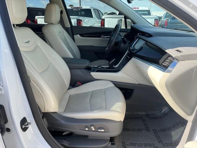 used 2020 Cadillac XT6 car, priced at $24,998