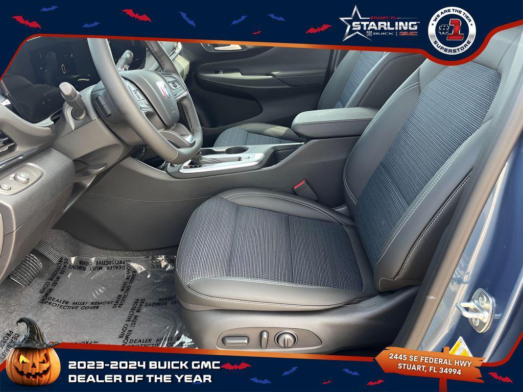 new 2025 Buick Envista car, priced at $22,215