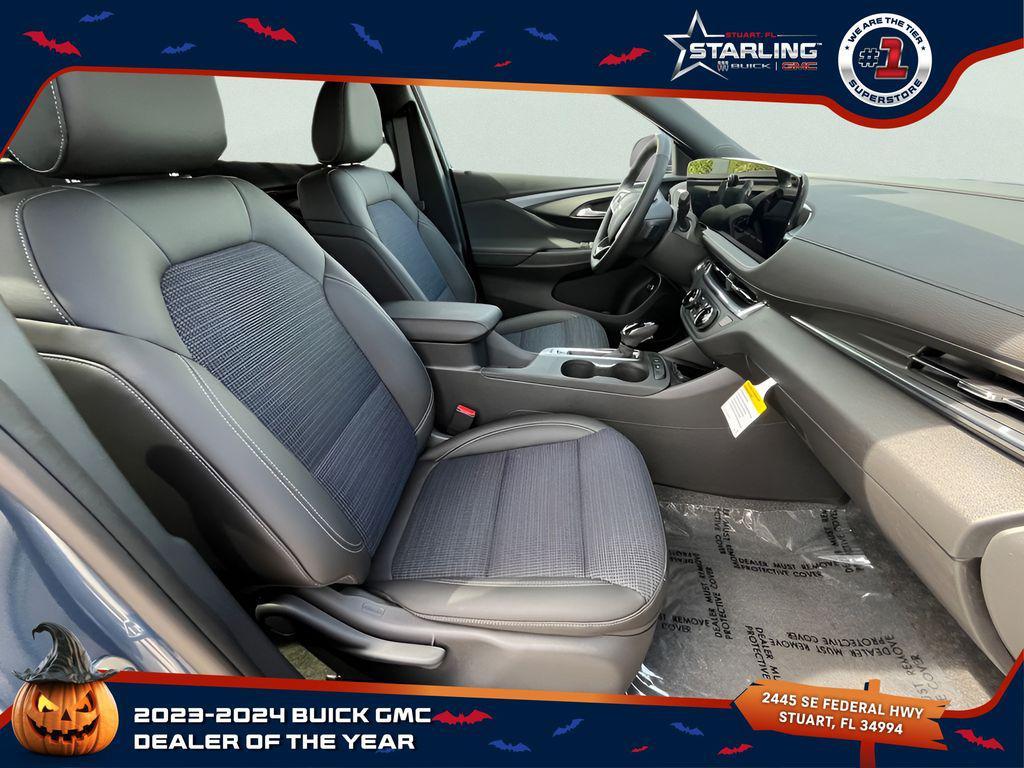 new 2025 Buick Envista car, priced at $22,215
