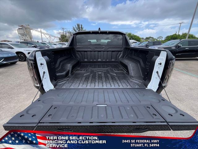 new 2025 GMC HUMMER EV Pickup car, priced at $86,895