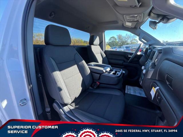 new 2025 GMC Sierra 1500 car, priced at $31,799