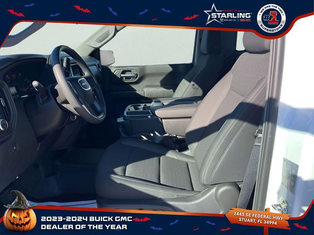 new 2025 GMC Sierra 1500 car, priced at $30,204