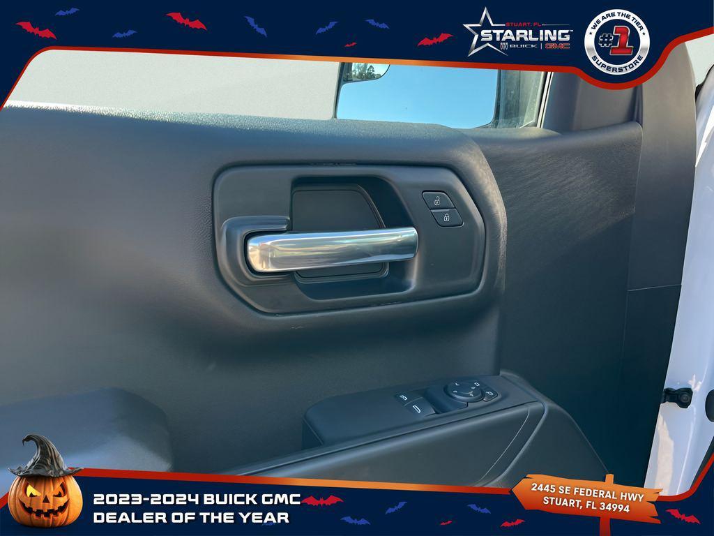 new 2025 GMC Sierra 1500 car, priced at $30,204