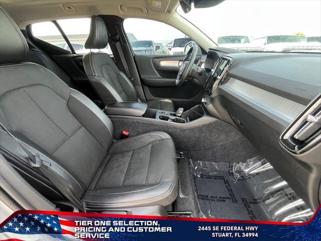 used 2020 Volvo XC40 car, priced at $19,704