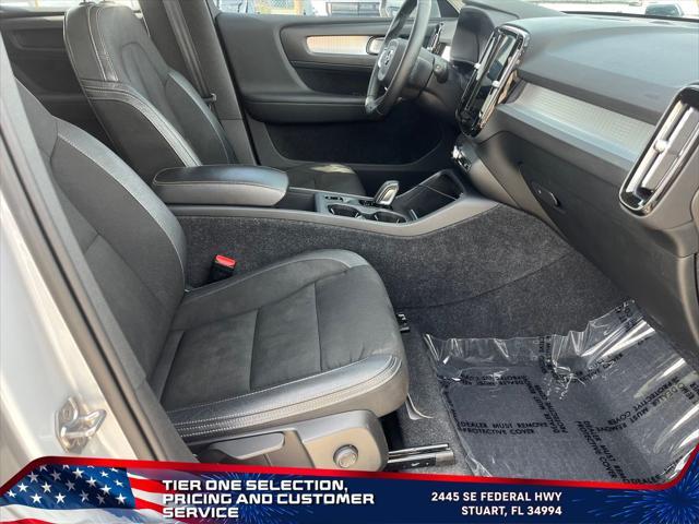used 2020 Volvo XC40 car, priced at $19,704